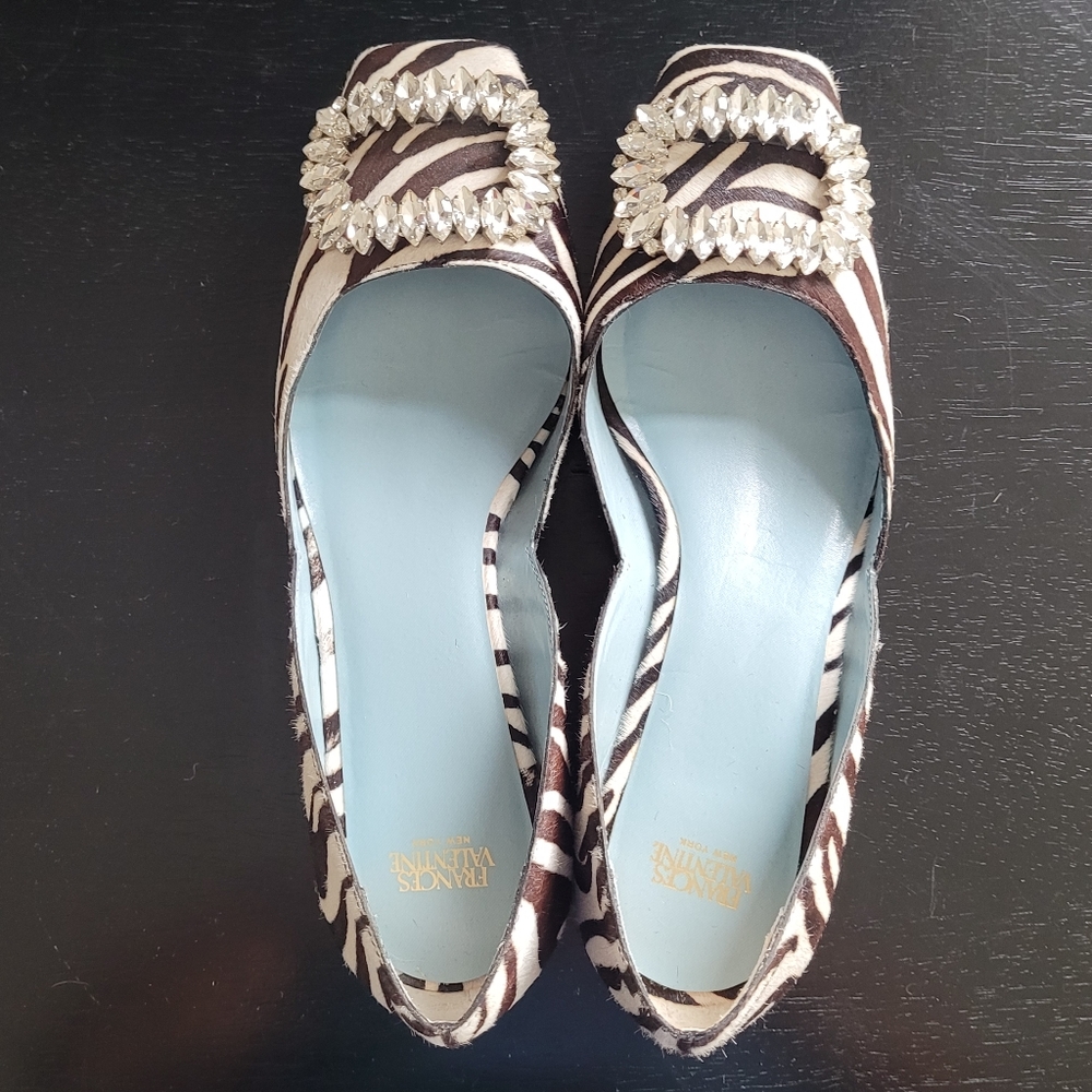 Frances Valentine zebra pump size 8b McCall Dorsay